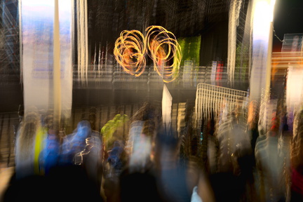 jongleur de feu - jour de la Bastille - Marigot 2025