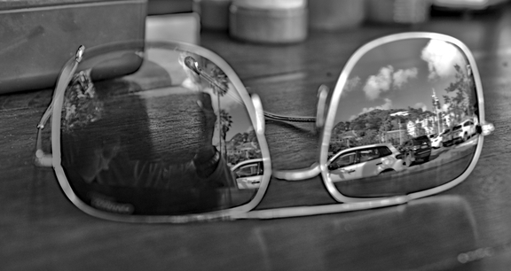 reflet dans des lunettes de soleil