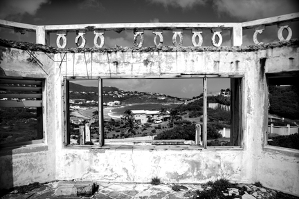 la vue par la fenêtre